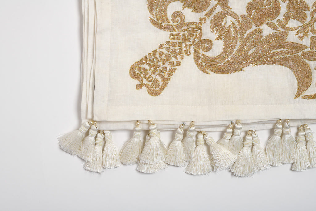 Situra Veil Throw