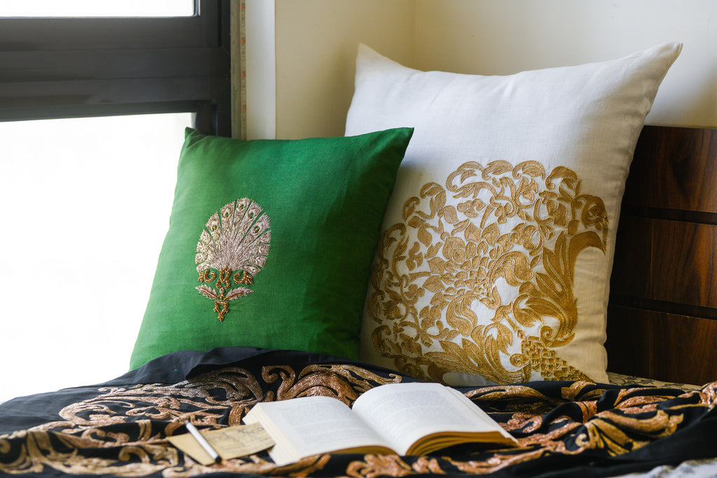 Noor Mahal Cushion