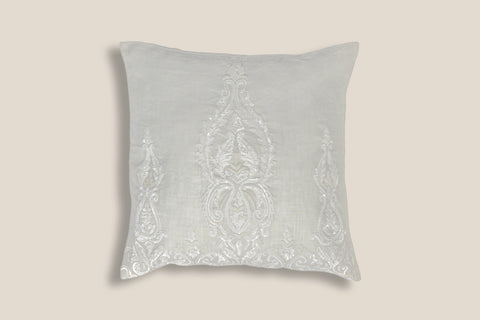 The exclusive cushion collection