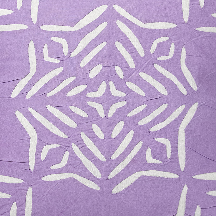 Lovely lilac - purple & white luxury cushion with tassels